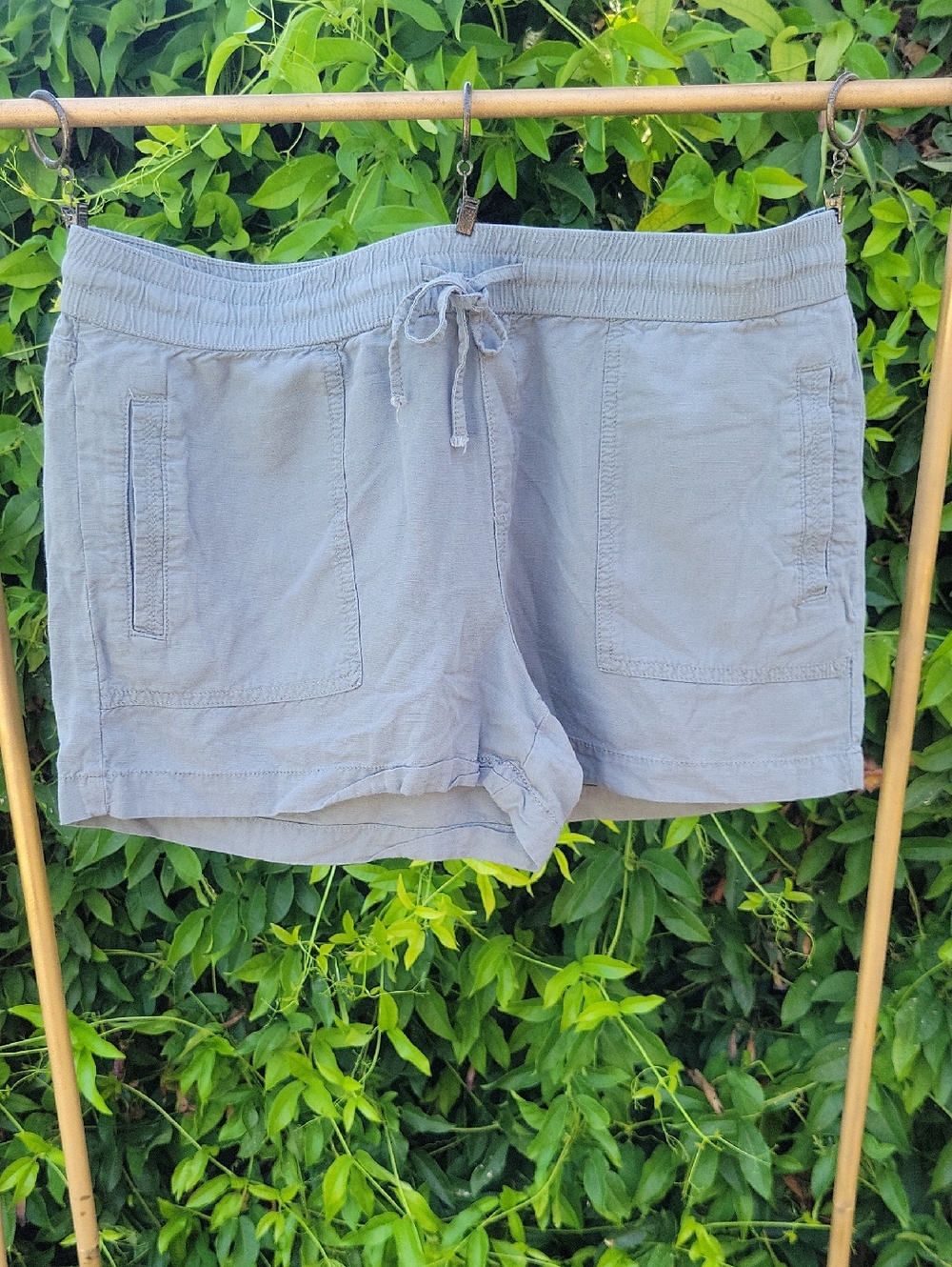 Maurices Grayish Pocketed Slip On Shorts L